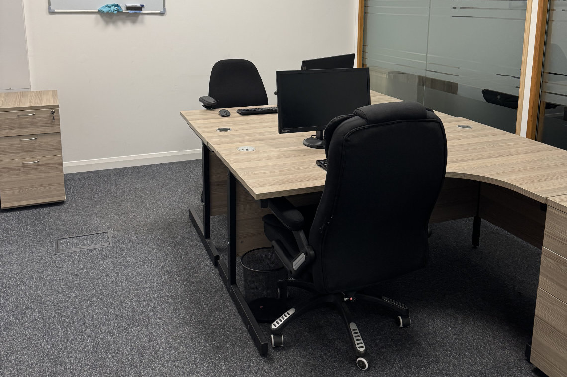 Ely Work Hub Desks